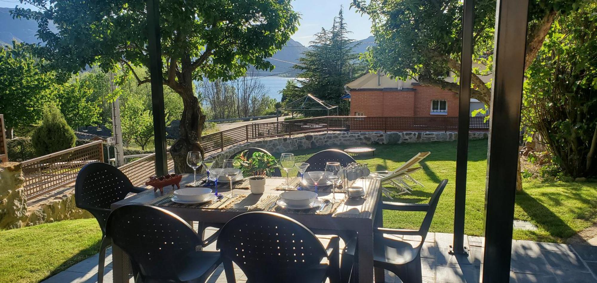 Casa Rural Carmen Luna Mallo de Luna Екстер'єр фото