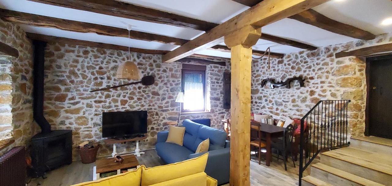 Casa Rural Carmen Luna Mallo de Luna Екстер'єр фото